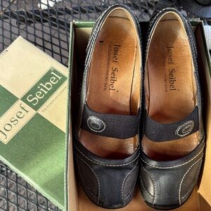 Josef Seibel Black Leather Strap Shoes US size 7, Euro 37 European Comfort Shoes